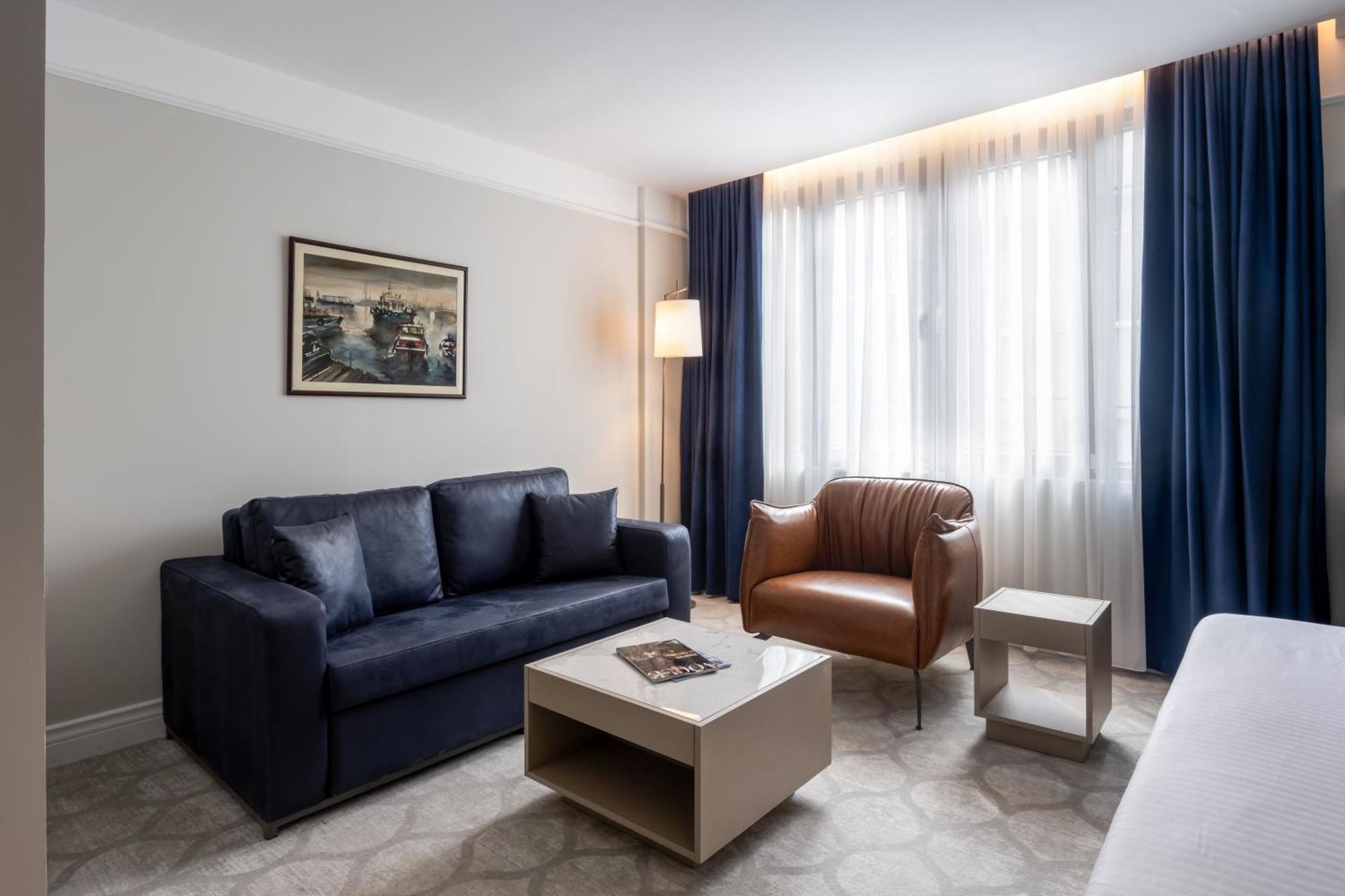 Noble Pangalti Hotel Istanbul Exterior photo